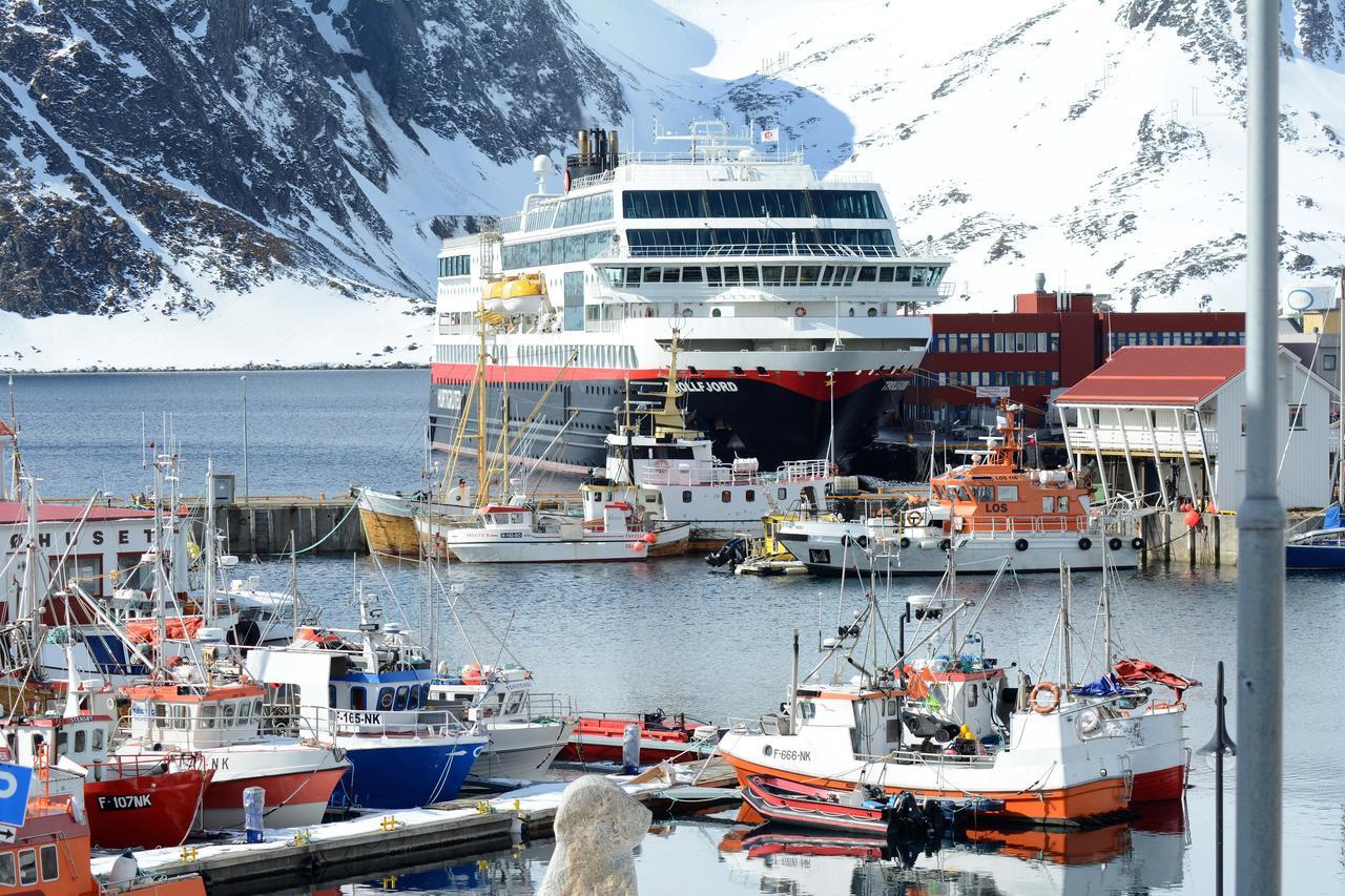 Arctic Hotel Nordkapp ฮอนนิงสวาก ภายนอก รูปภาพ